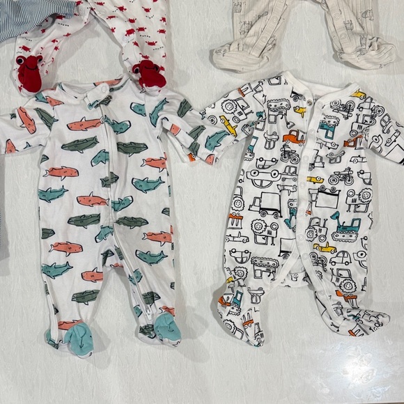 Carter’s Assorted Baby Onesies Pajamas Set. Lot of 5. 3 months - Picture 2 of 7
